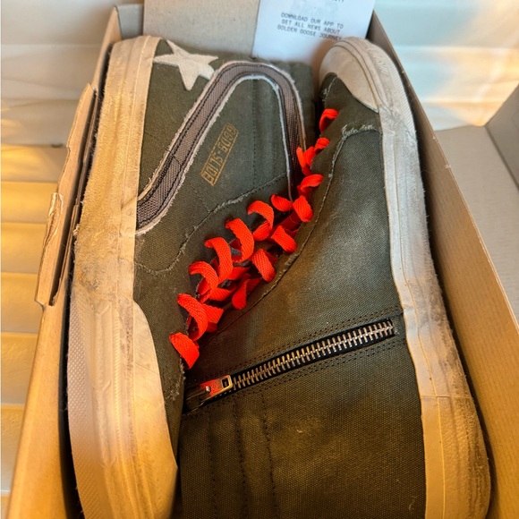 Brand New Golden Goose Slides. 12 US/ 45 IT - Picture 2 of 9